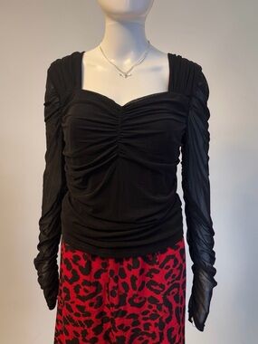 Black Ruched Long-Sleeve Women's Top